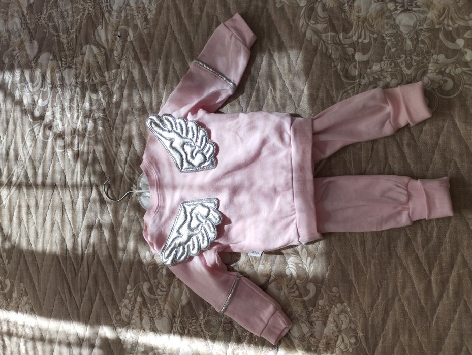 Продам детские вещи для девочки