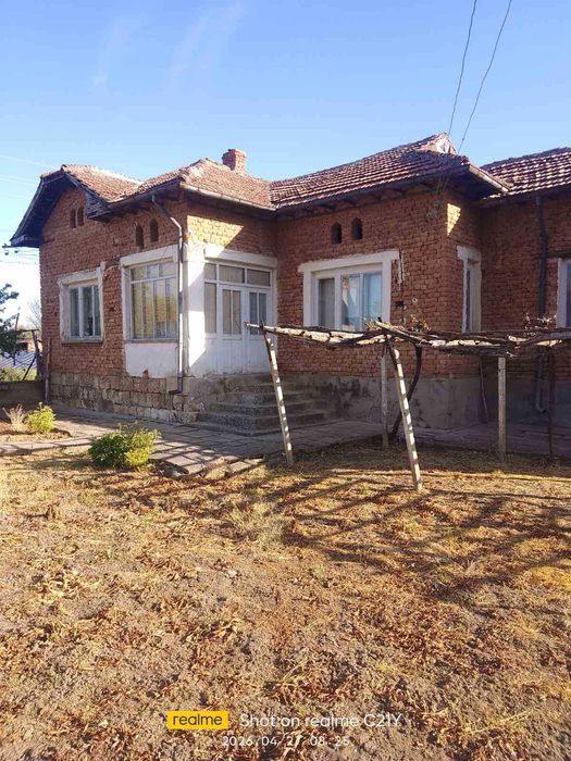 Къща в с.Муселиево,област Плевен