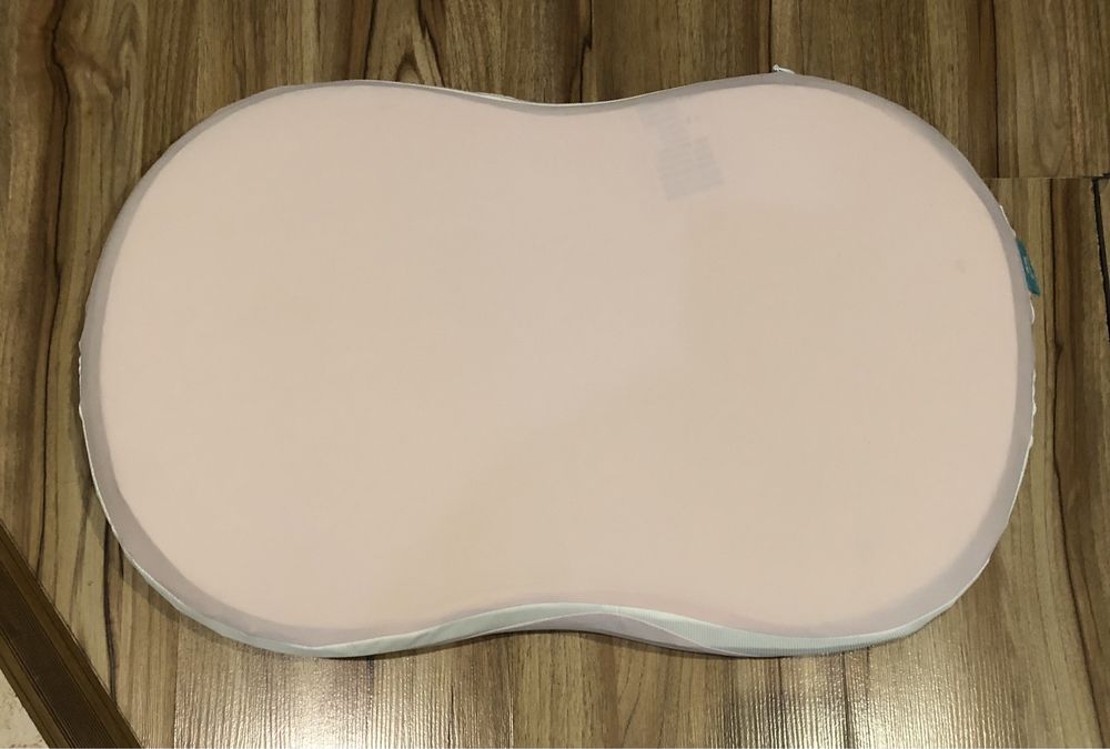 Ортопедическая подушка из латекса.