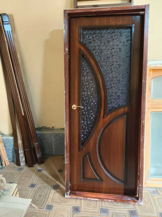 Уй эшиклари сотилади