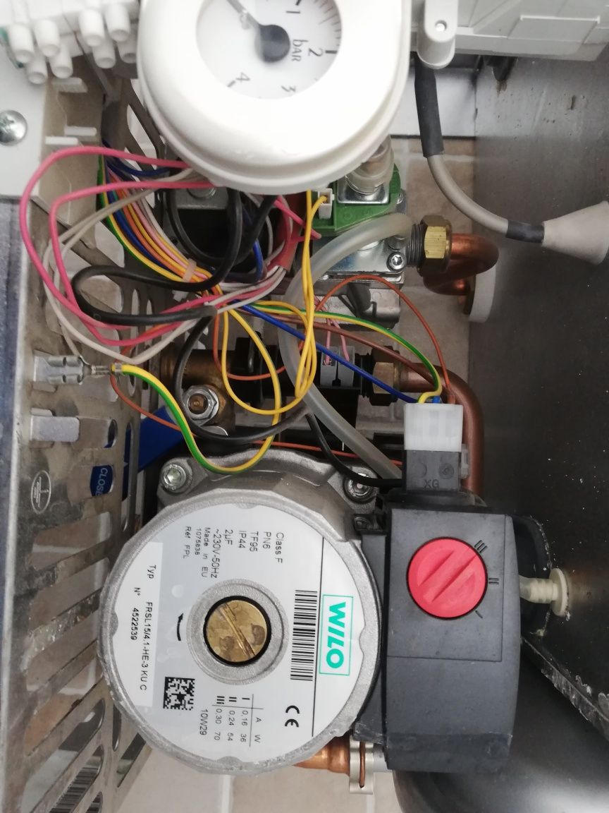 Dezmembrez centrala Ferroli Domitech F24/ Feroli F24 pompa/vana gaz ...