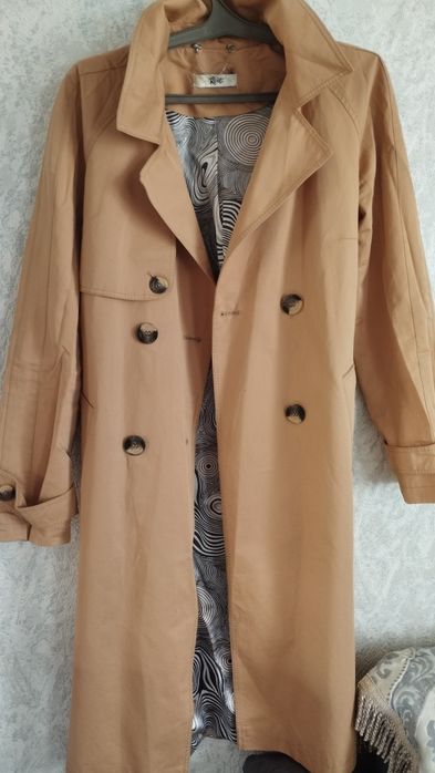 Продам тренч в отличном состоянии