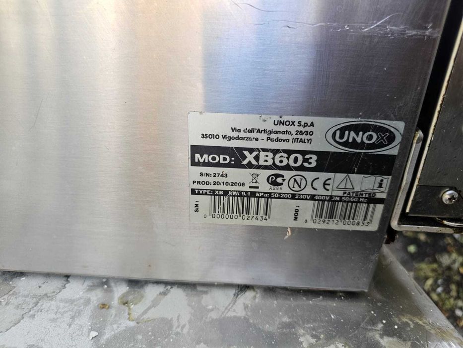 Cuptor si dospitor profesional