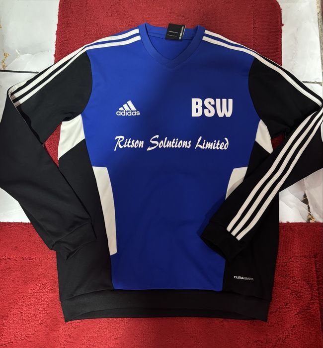 Vand bluza pentru portari