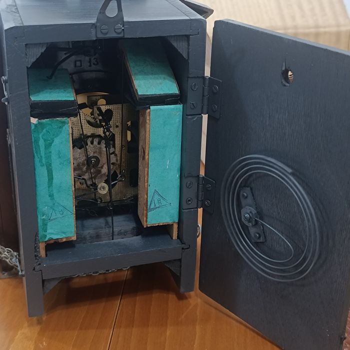 Стенен часовник МАЯК с махало и  кукувичка