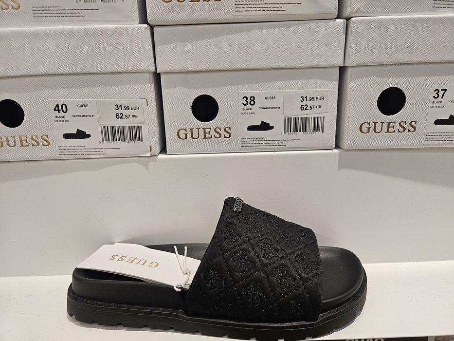Обувки GUESS  и кецове GUESS