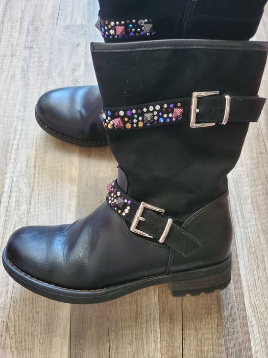 Детски зимни боти и ботуши