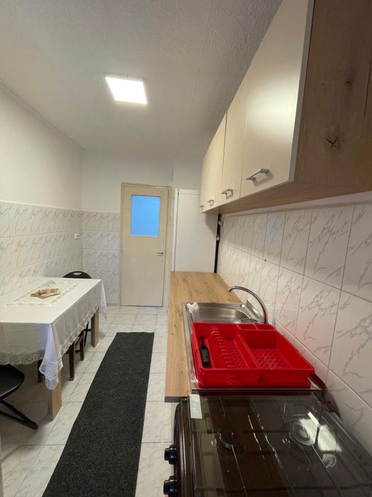Apartamnt de inchiriat
