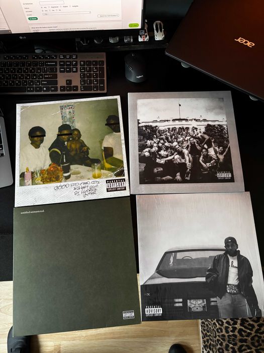 Грамофонни плочи VINYL и дискове CD