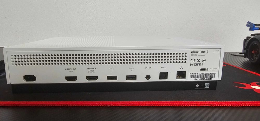 Vand Xbox One S, controller, jocuri