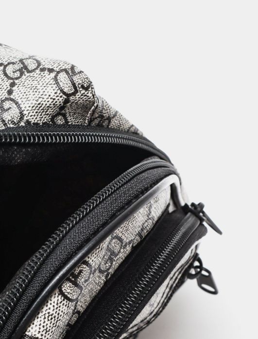 Продам Сумка нагрудная сумка банан имеется несколько разных цветов.