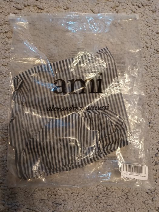 Pulover AMI Paris marimea M