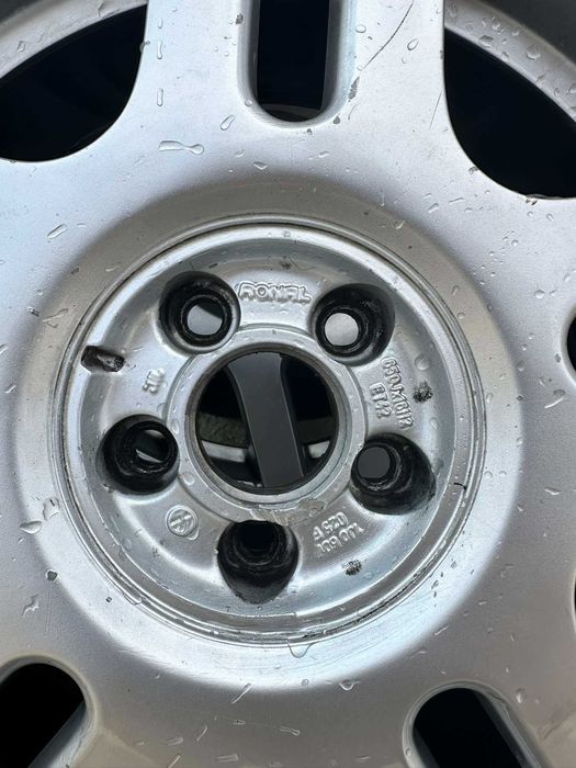 Алуминиеви джанти с гуми 16'' за VW