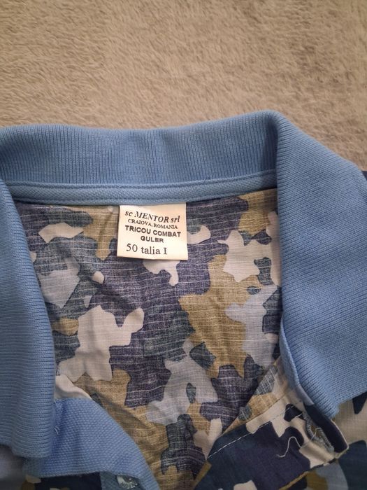 Vind pantaloni + cămașă  combat