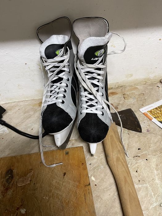 Коньки сатылады продам