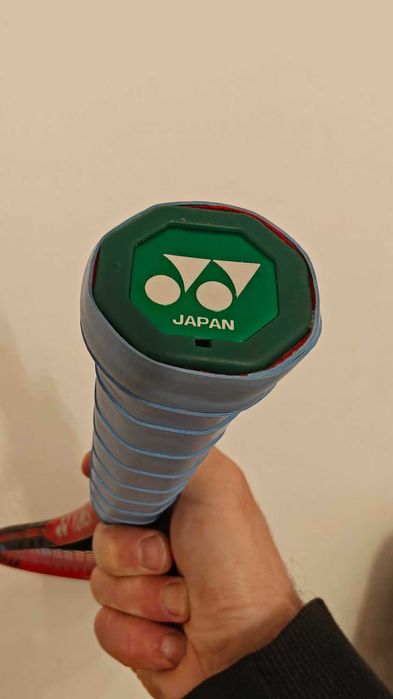 Vând rachetă de tenis Yonex Vcore 95 Shapo L3 2024