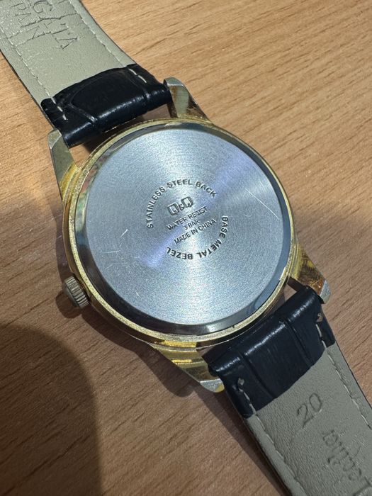 Продам наручнын часы, Daniel Klein и Q&Q quartz