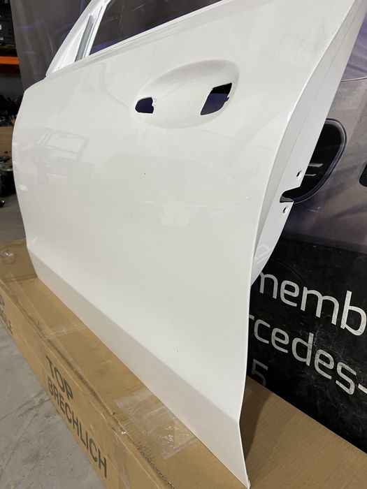 Usa fata stg Mercedes c class W206 A2067206100