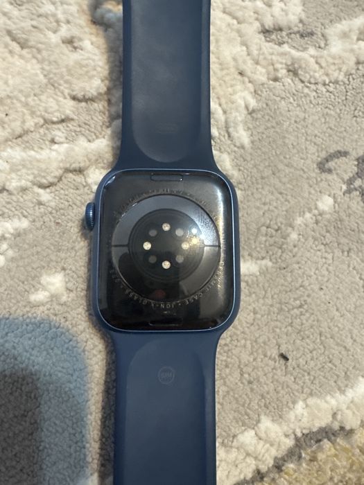 Apple watch series 7 45mm aluminium ceramic case