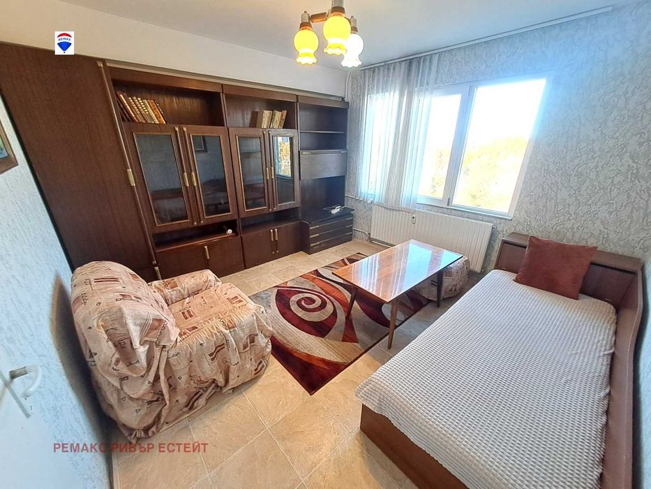 Дава се под наем Двустаен апартамент в Русе, Възраждане - 65 кв.м за 255 € - Снимка #1