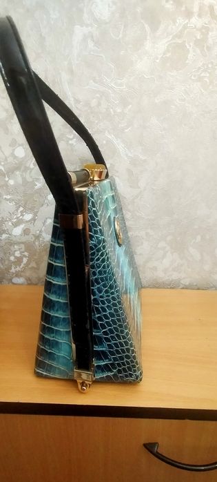 сумки дамские через плечо