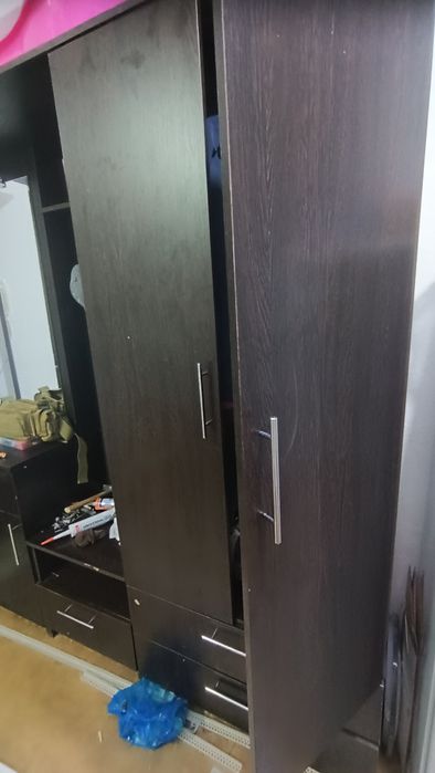 Продам Шкаф для прихожуку