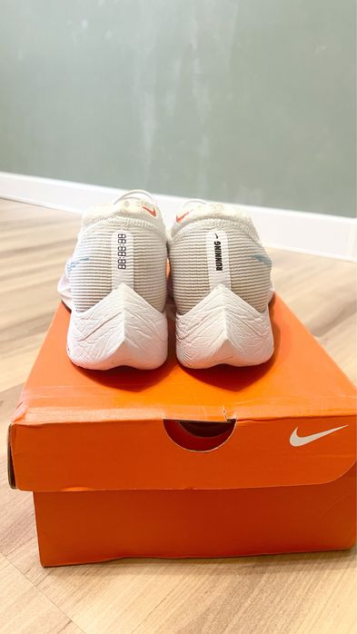 Карбоновые кросовки Nike Zoomx Vaporfly Next 2