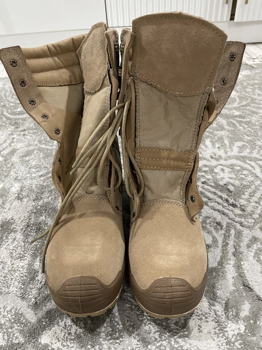 Продам берцы желтые