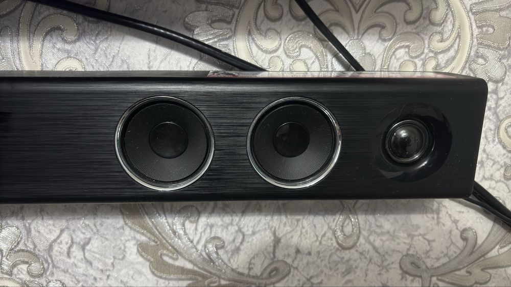 Продам саундбар LG