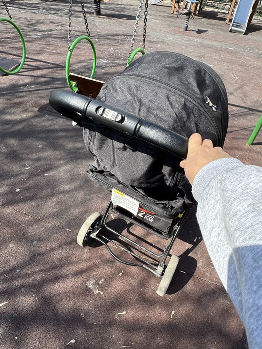 Коляска детская в хорошем состояний