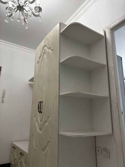 продам шкаф в прихожую
