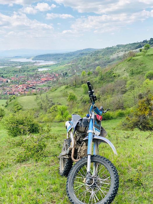 Vand doua cross-uri