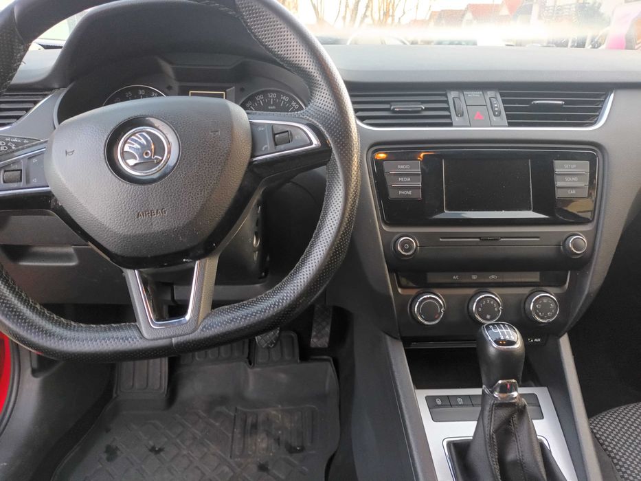 Skoda Octavia 2.0, an 2016 pret 6700 euro