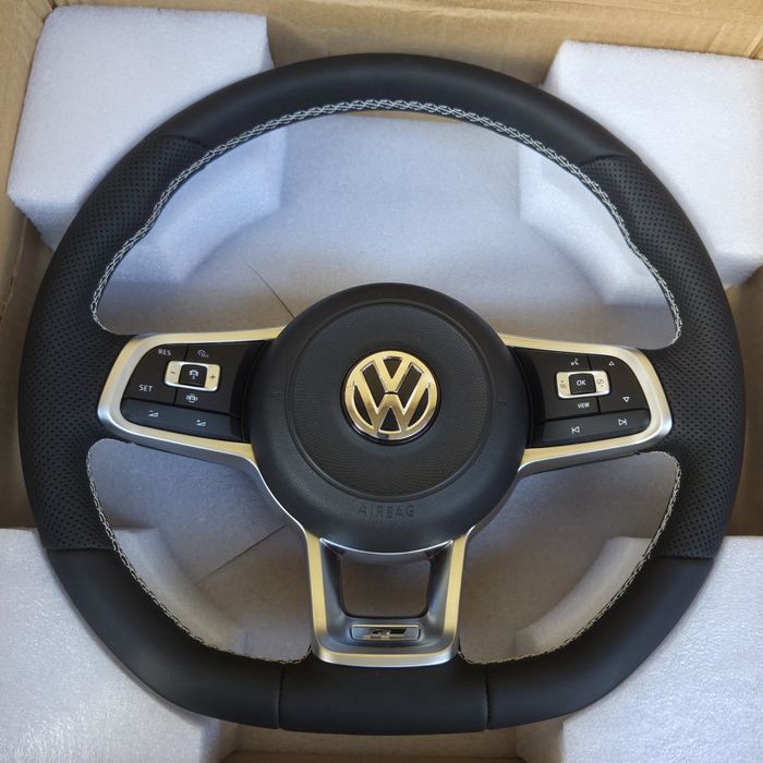 Волан R-Line VW Golf 7 Mk7 Mk7.5 Arteon Passat B8 Tiguan T-Roc T-Cross Touareg, тунинг спортен кожен мултифункционален волан с пера, бутони, airbag,
