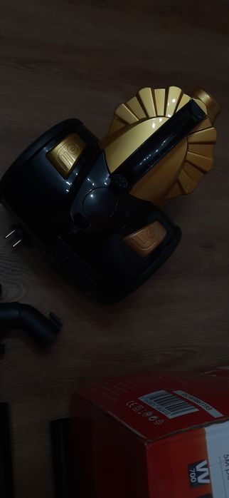 Aspirator fara sac, 700 W, filtru Hepa, 1.5 l, aspirare: uscata, Nou!