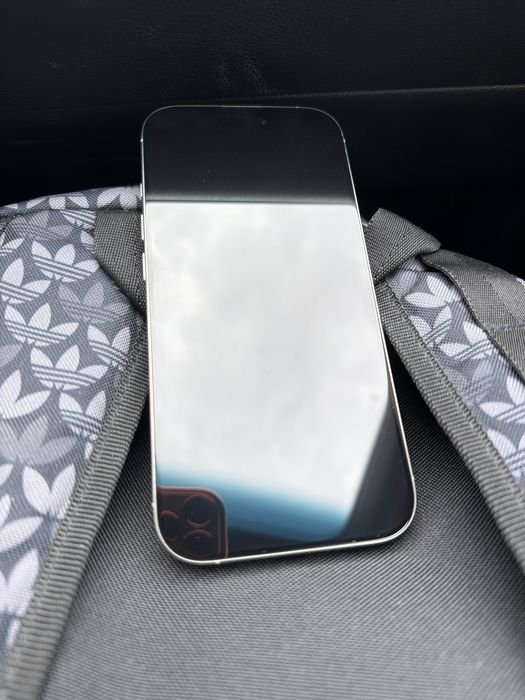 Продам Iphone 16 Pro 128Gb