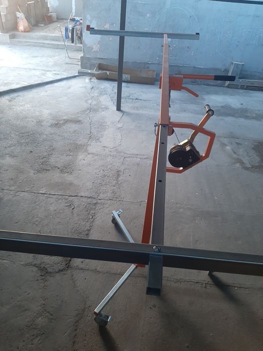 Подъемник для гипсокартона