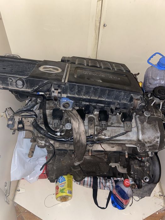 Мазда матор 1.6 !!!