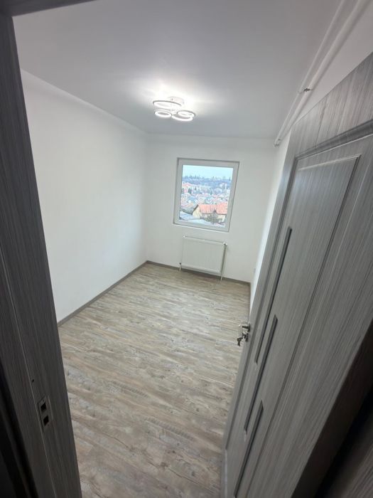 Apartament 3 camere complet renovat