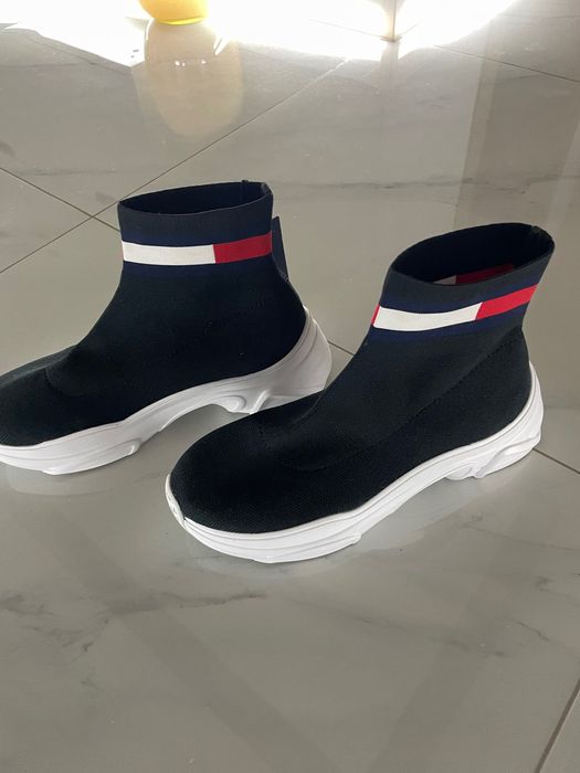 Tommy Hilfiger, сникърси