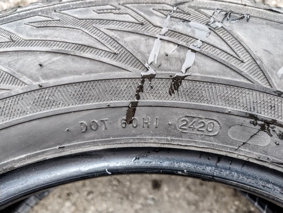 Anvelope iarna SUV 225 65 17 Mazda, Jeep, BWM, Opel, Ford, Hyundai Kia