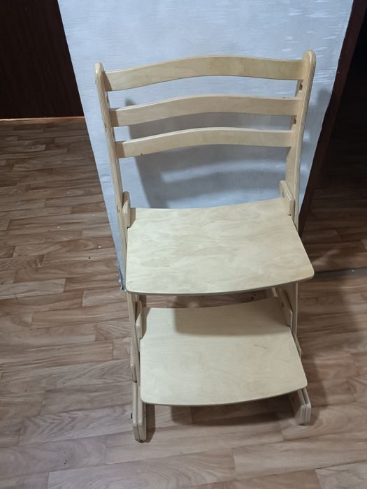 Растущий ортопедический стул