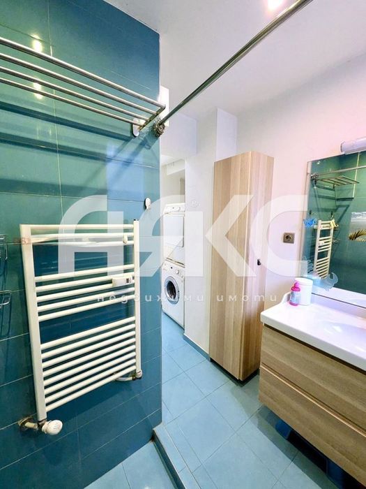 Продава се Тристаен апартамент в София, Изток - 91 кв.м за 4176 €/кв.м - Снимка #6