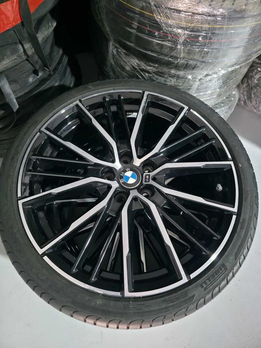ROTI Complete Jante + Anvelope VARA - 235/35/19 - 5x112 OEM BMW Seria 1 F40 F52 / Seria 2 F44 / X1 X2 - 8J ET 54 - Anvelope PIRELLI !