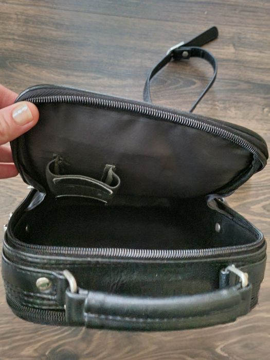 Мъжка чанта за рамо - Art