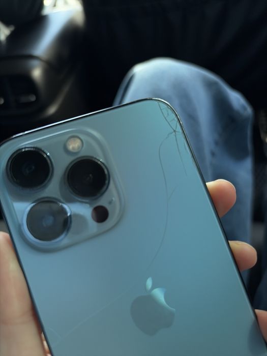 Телефон Iphone 13Pro