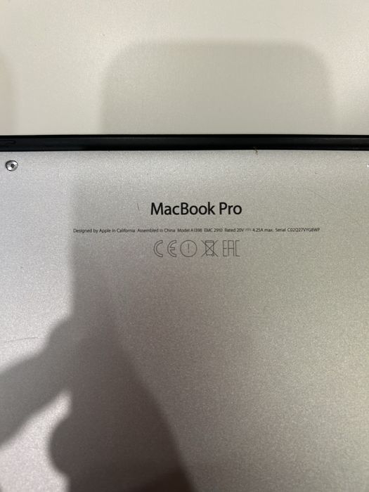 Macbook  pro за части