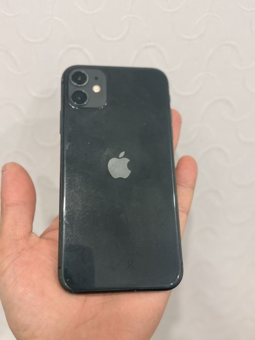 iPhone 11  black