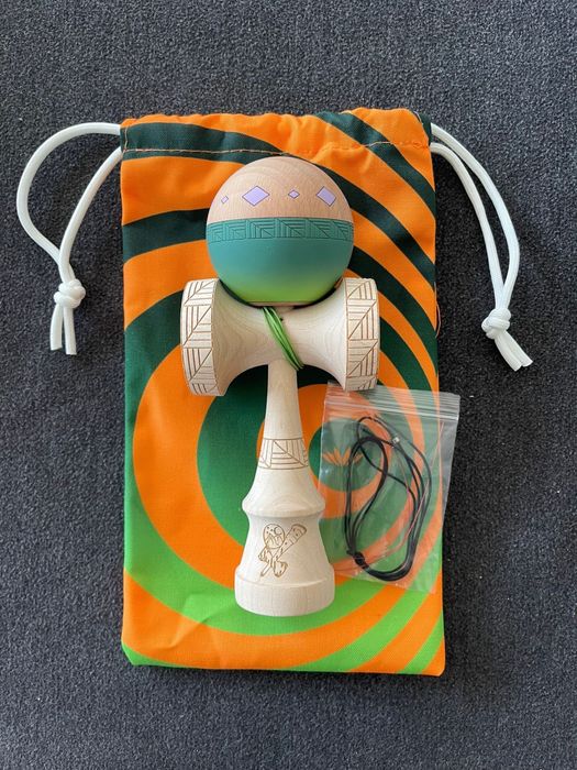 Kendama Lotus ET pro model