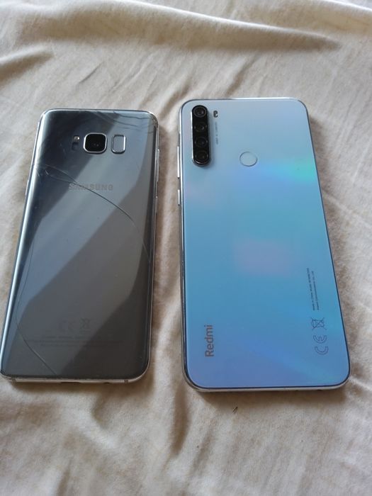 Samsung galaxy s8 и друг телефон